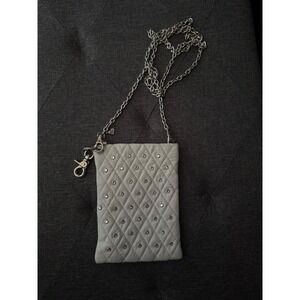 Lisa‎ Berck B Bag is the perfect crossbody